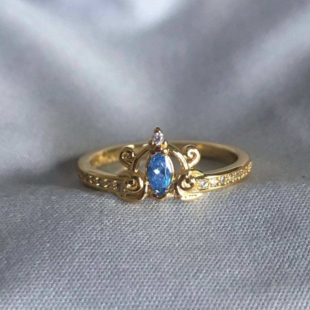Disney Princess Carriage Ring Size 8